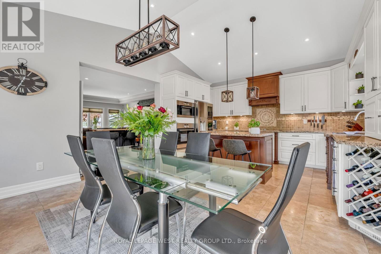 1321 CANFORD CRESCENT Image 10