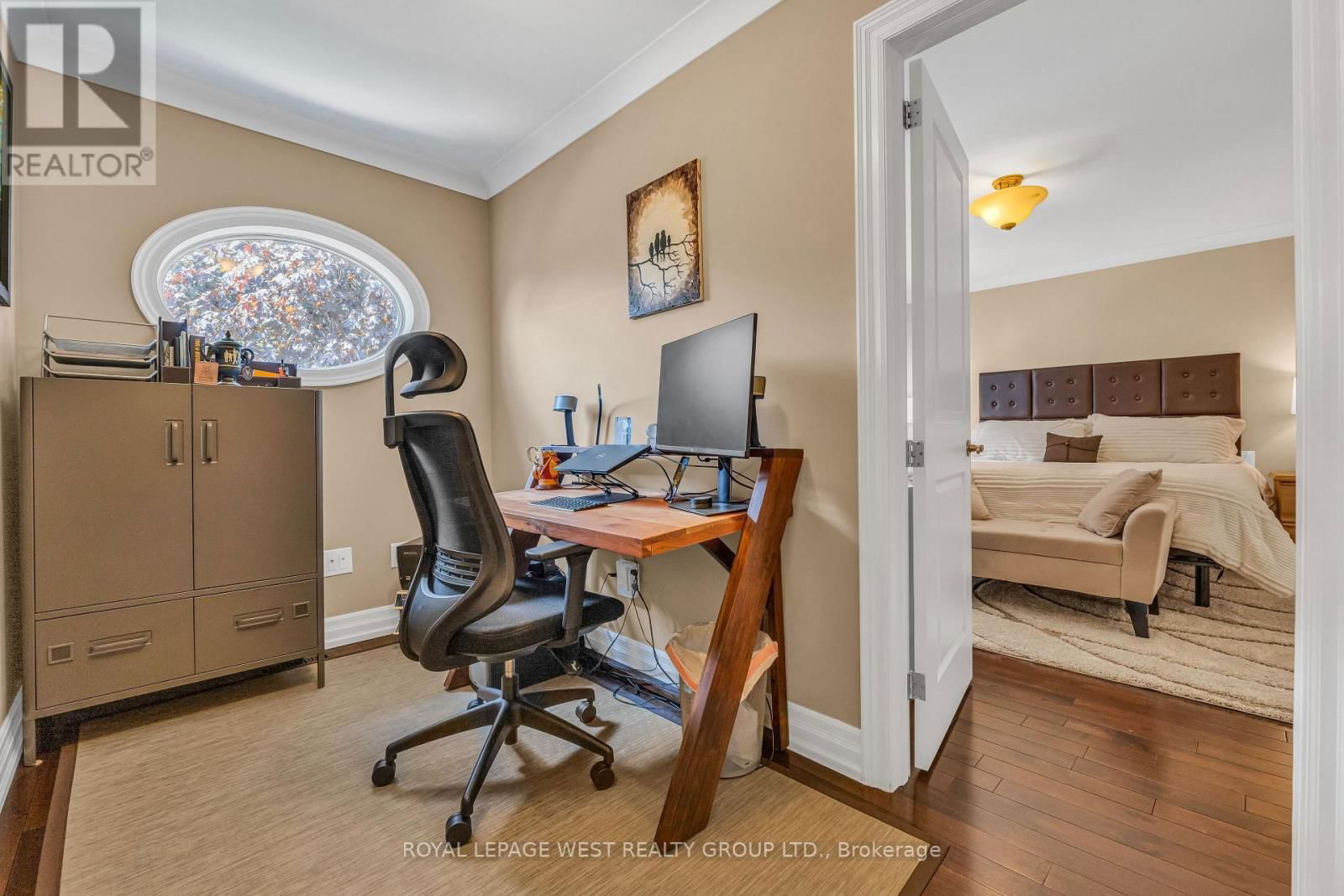 1321 CANFORD CRESCENT Image 18