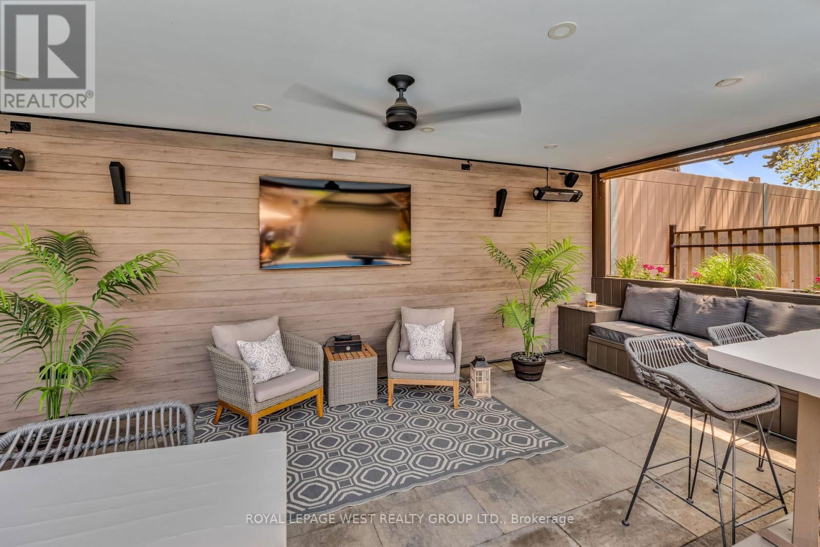 1321 CANFORD CRESCENT Image 36