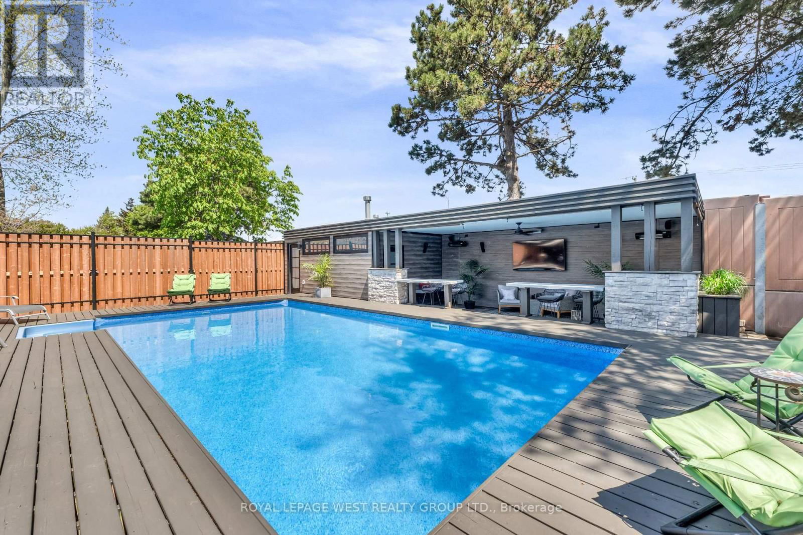 1321 CANFORD CRESCENT Image 39