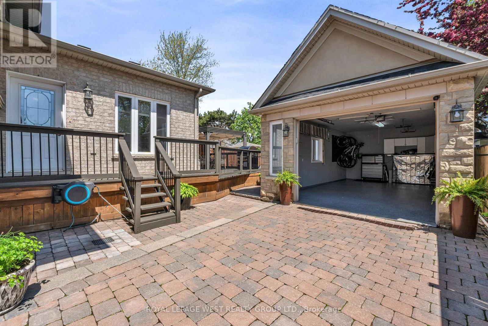 1321 CANFORD CRESCENT Image 41