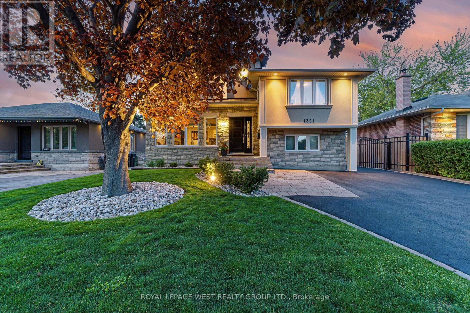 1321 CANFORD CRESCENT Image 43