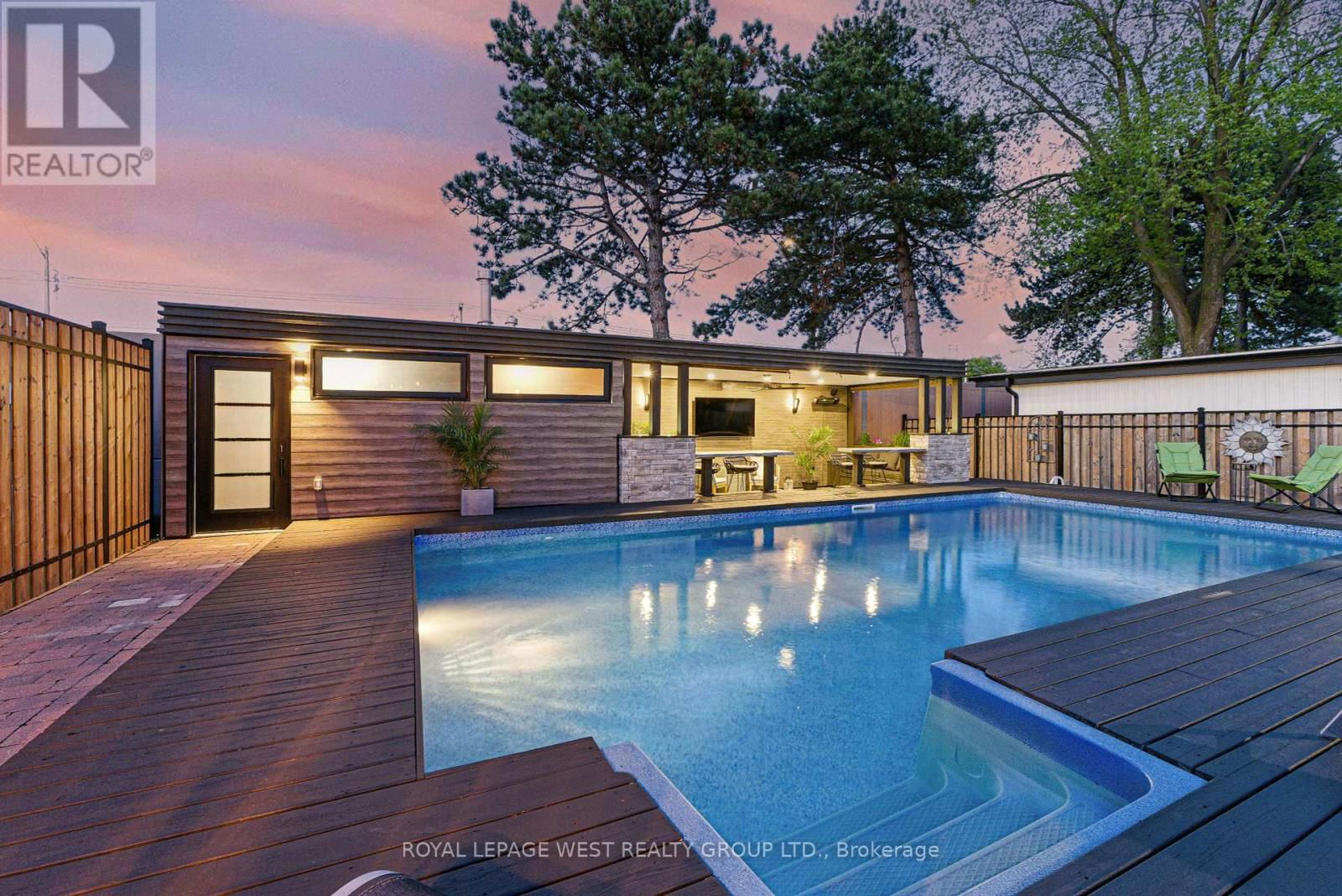 1321 CANFORD CRESCENT Image 49