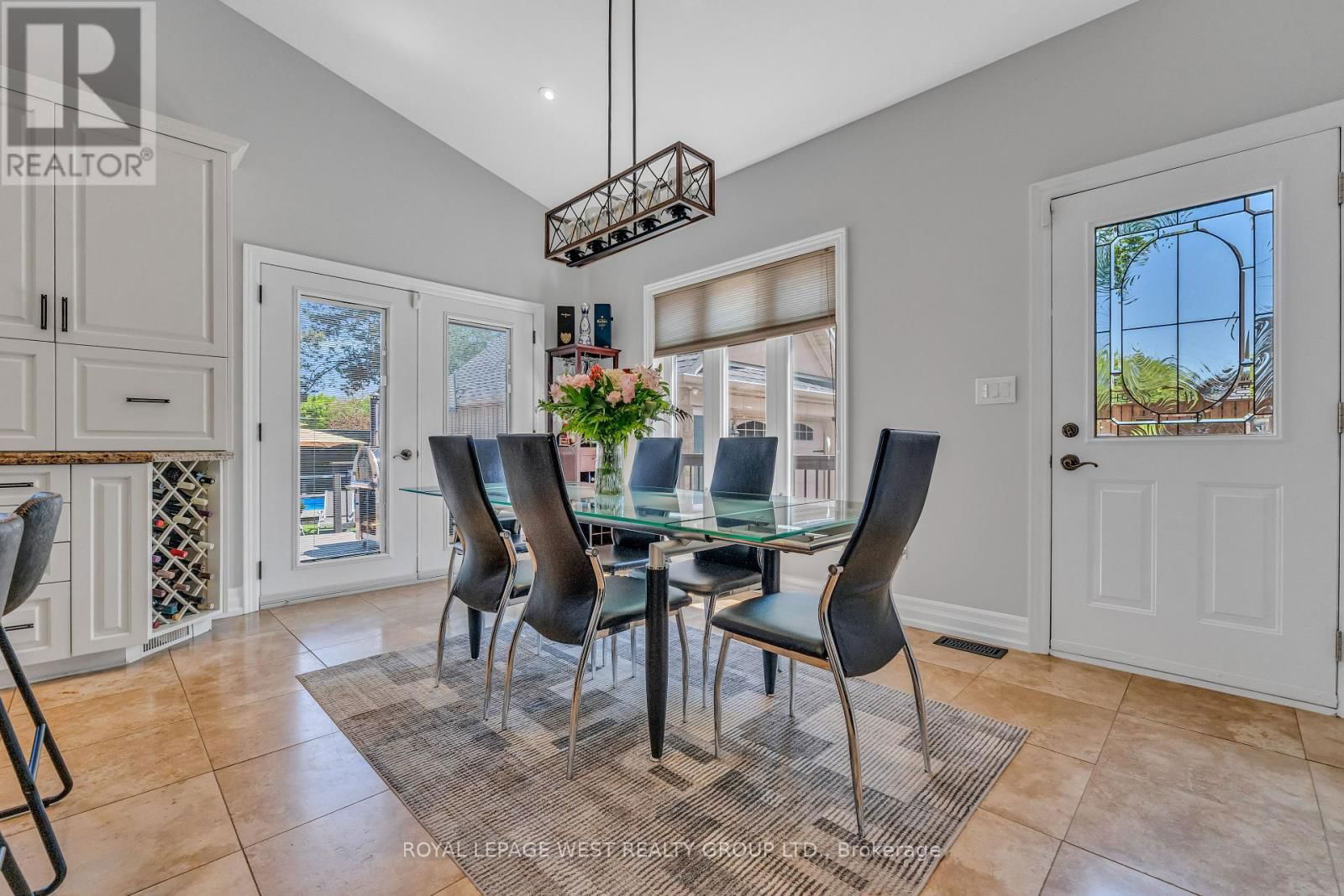 1321 CANFORD CRESCENT Image 8