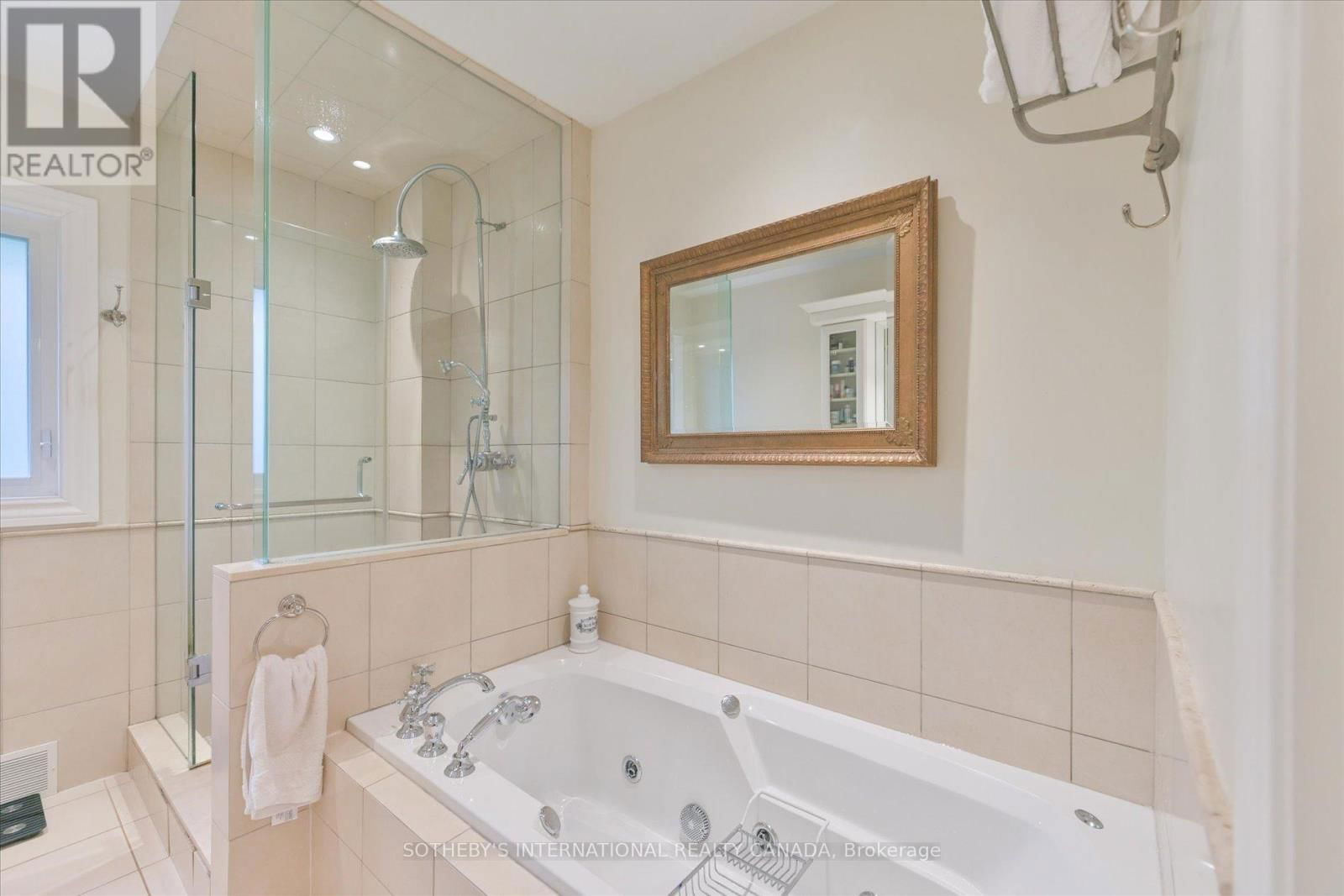 45 BROMLEY CRESCENT Image 24