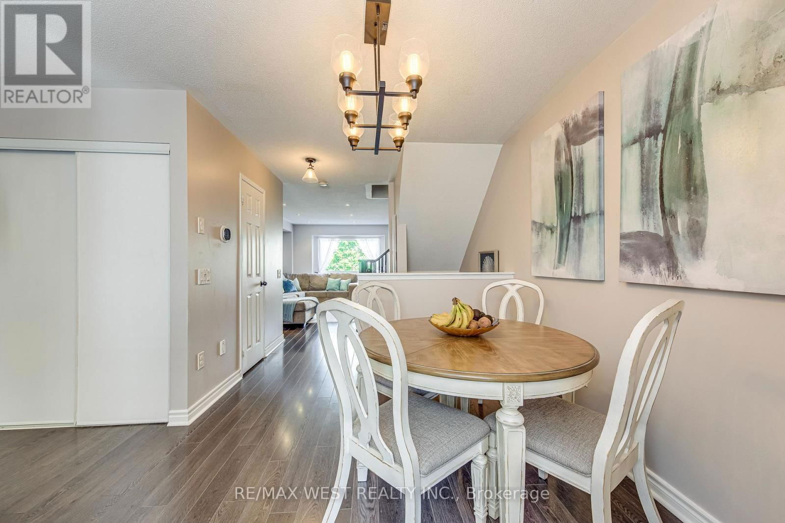 122 - 50 STRATHAVEN DRIVE Image 10
