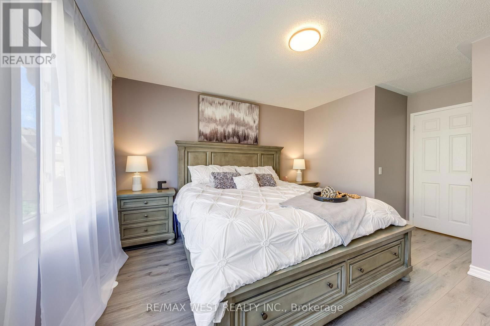 122 - 50 STRATHAVEN DRIVE Image 18