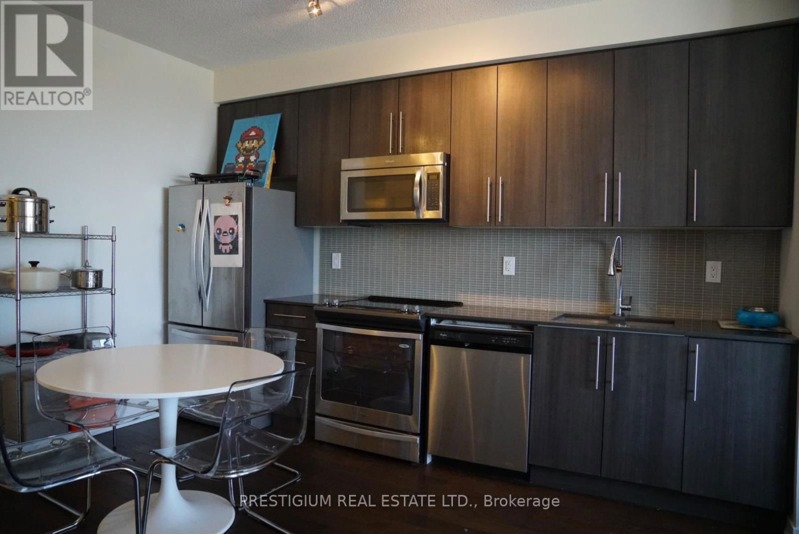 1708 - 4011 BRICKSTONE MEWS Image 4