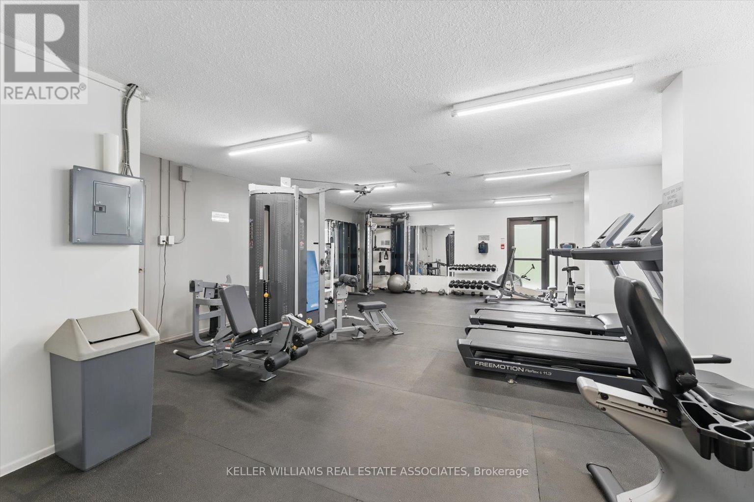 709 - 966 INVERHOUSE DRIVE Image 31