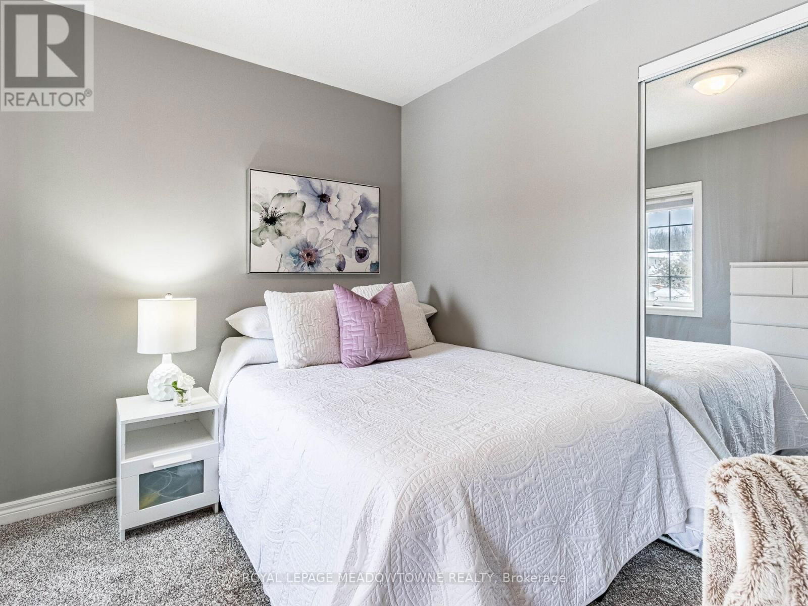 51 ROBERTSON DAVIES DRIVE Image 36