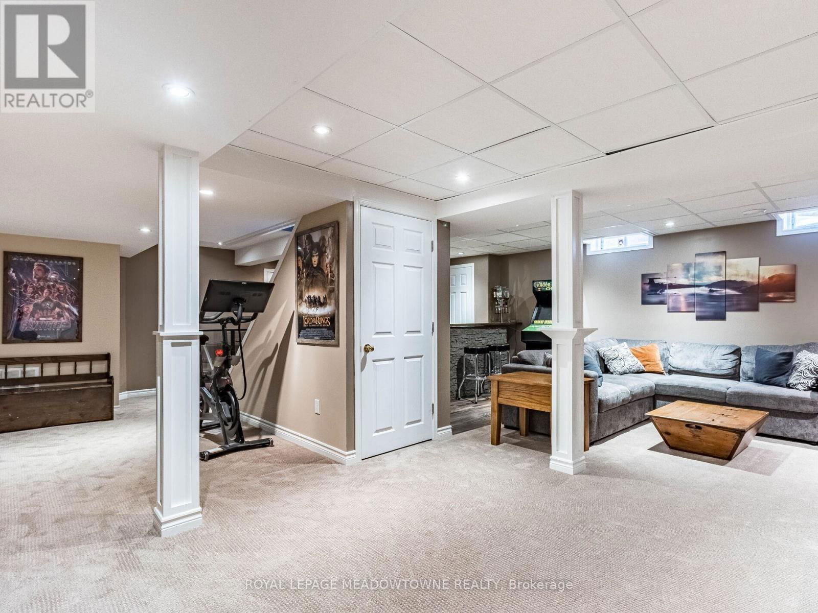 51 ROBERTSON DAVIES DRIVE Image 44