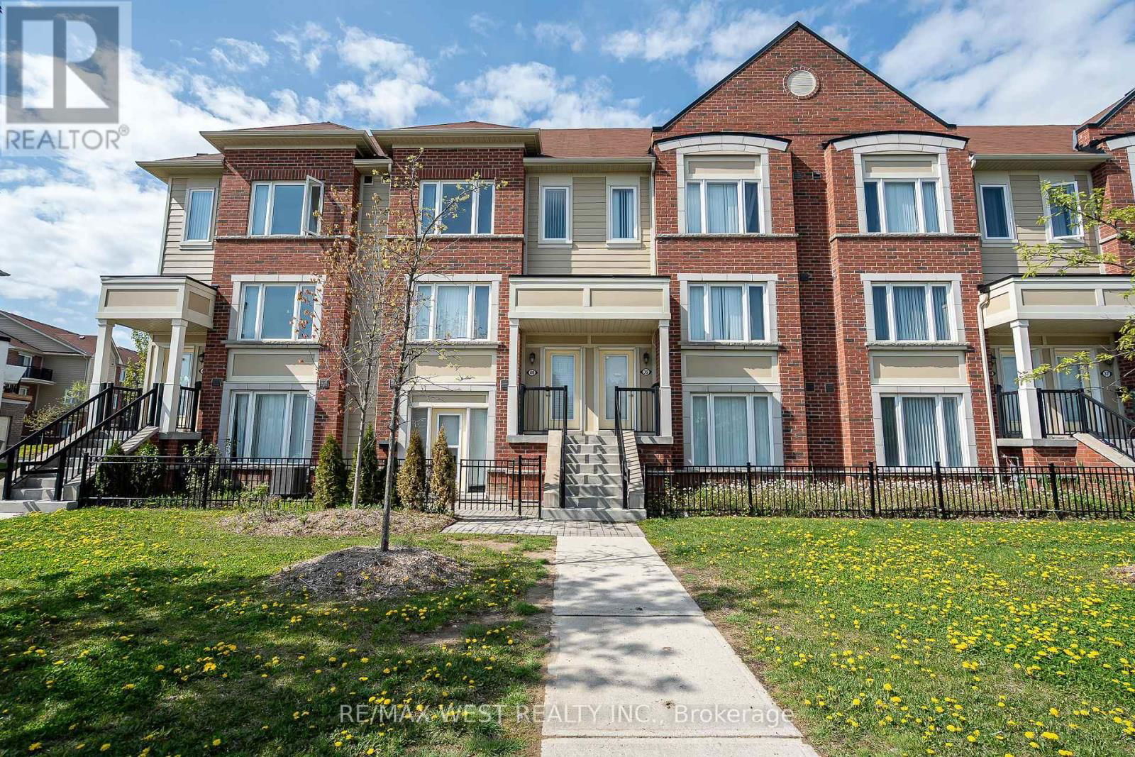 41 - 250 SUNNY MEADOW BOULEVARD Image 3