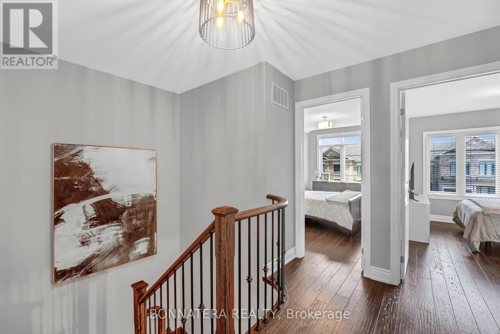 103 - 10 AUGUSTUS TERRACE Image 18