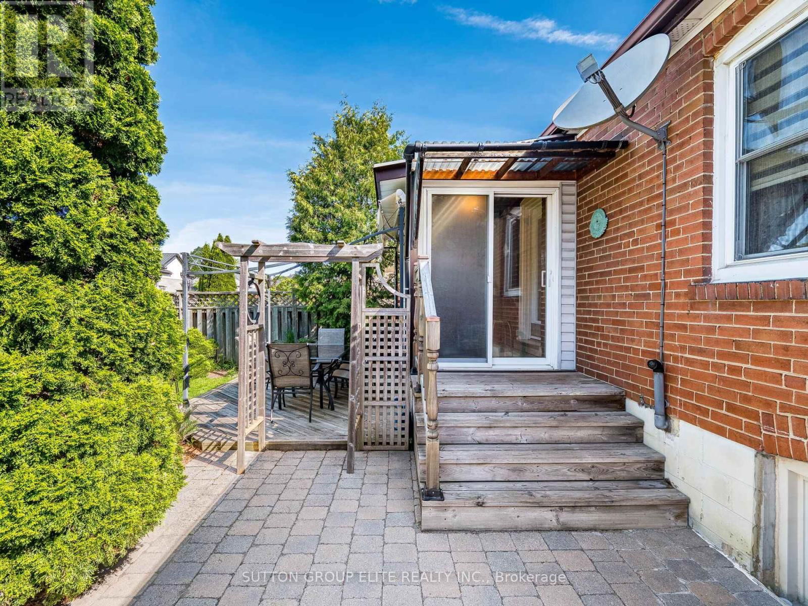 46 LOMA ROAD Image 33