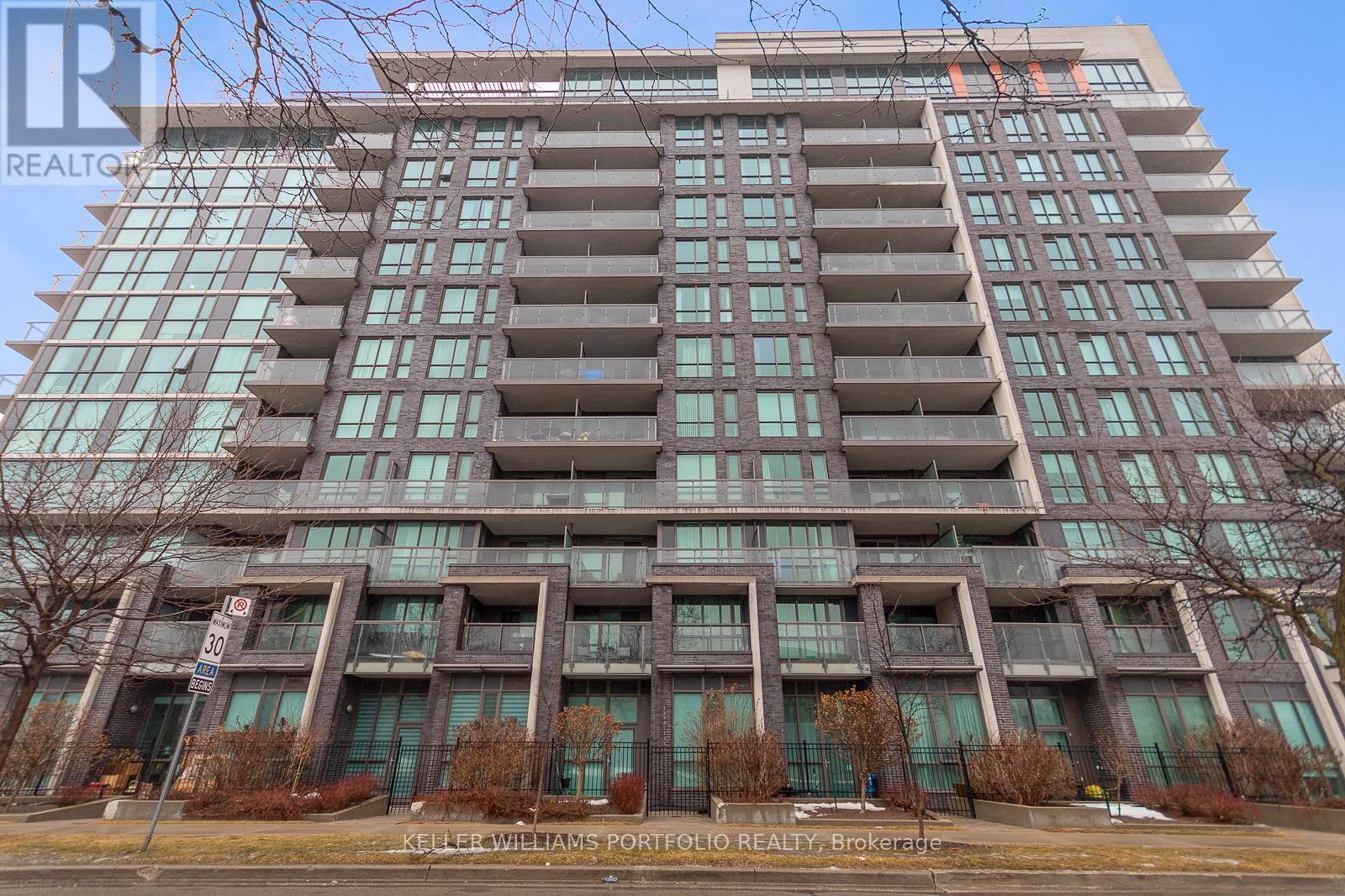 1104 - 80 ESTHER LORRIE DRIVE Image 2