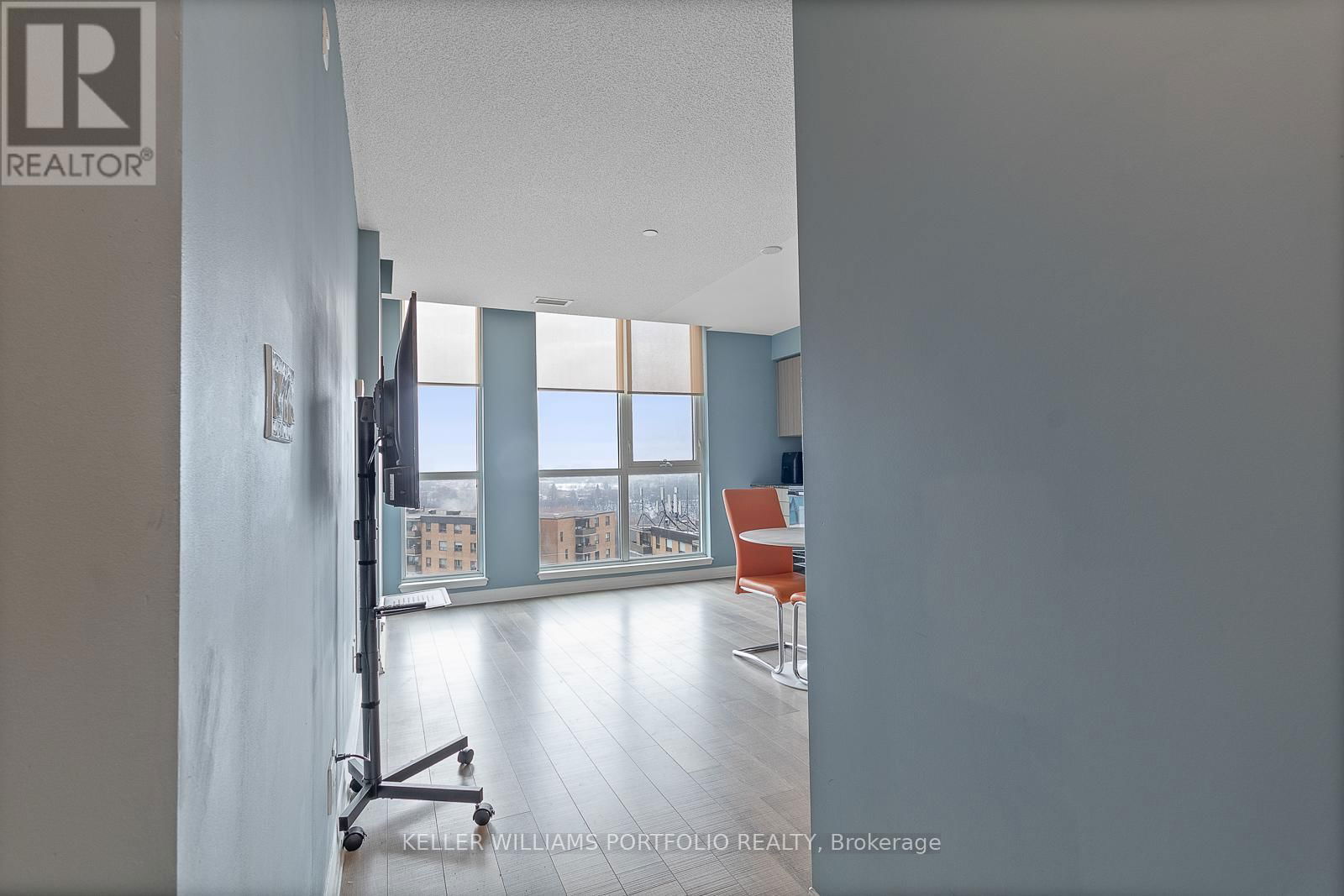 1104 - 80 ESTHER LORRIE DRIVE Image 9