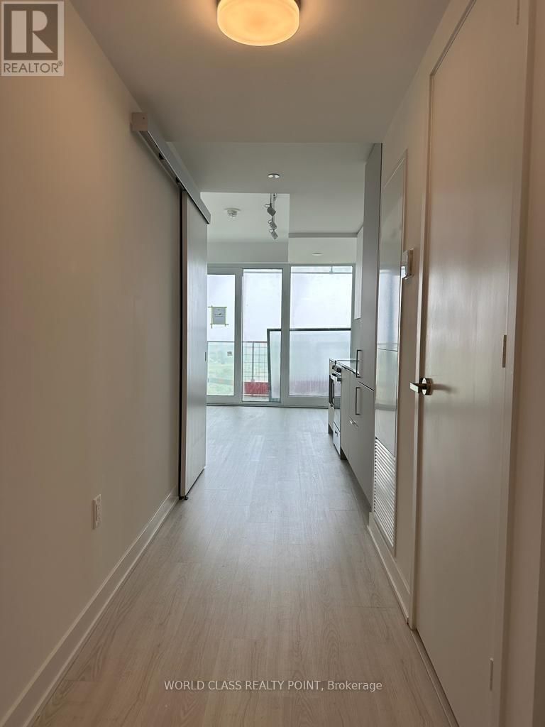 1207 - 3883 QUARTZ ROAD Image 19