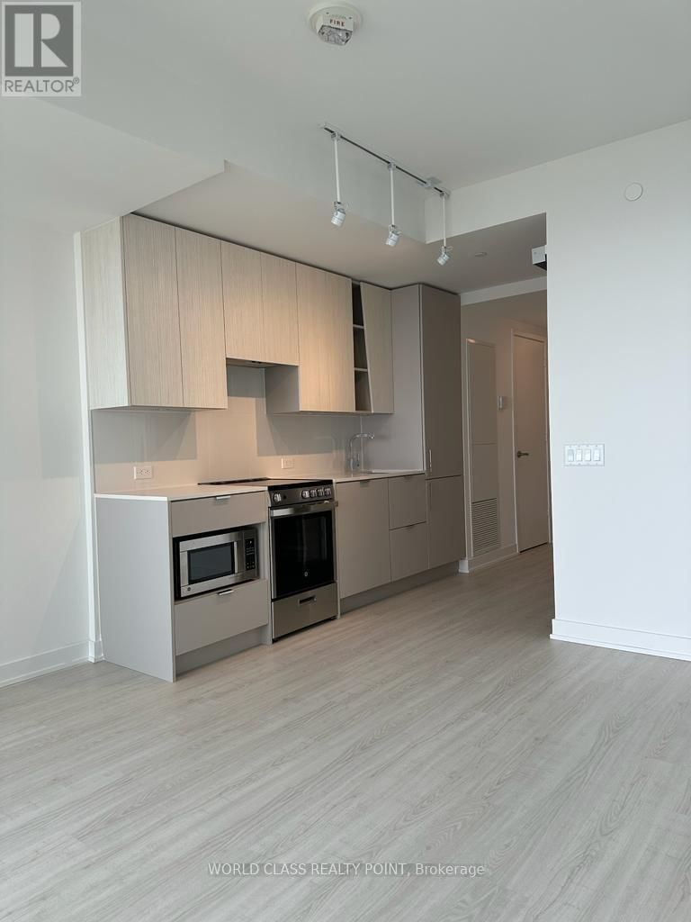 1207 - 3883 QUARTZ ROAD Image 9