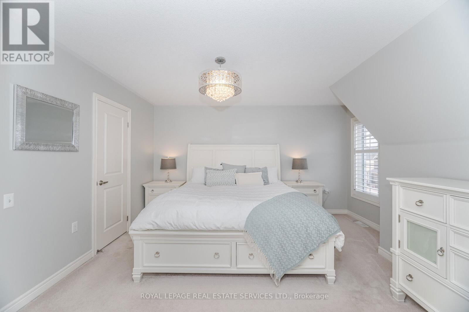 38 MEADOWCREEK ROAD Image 22