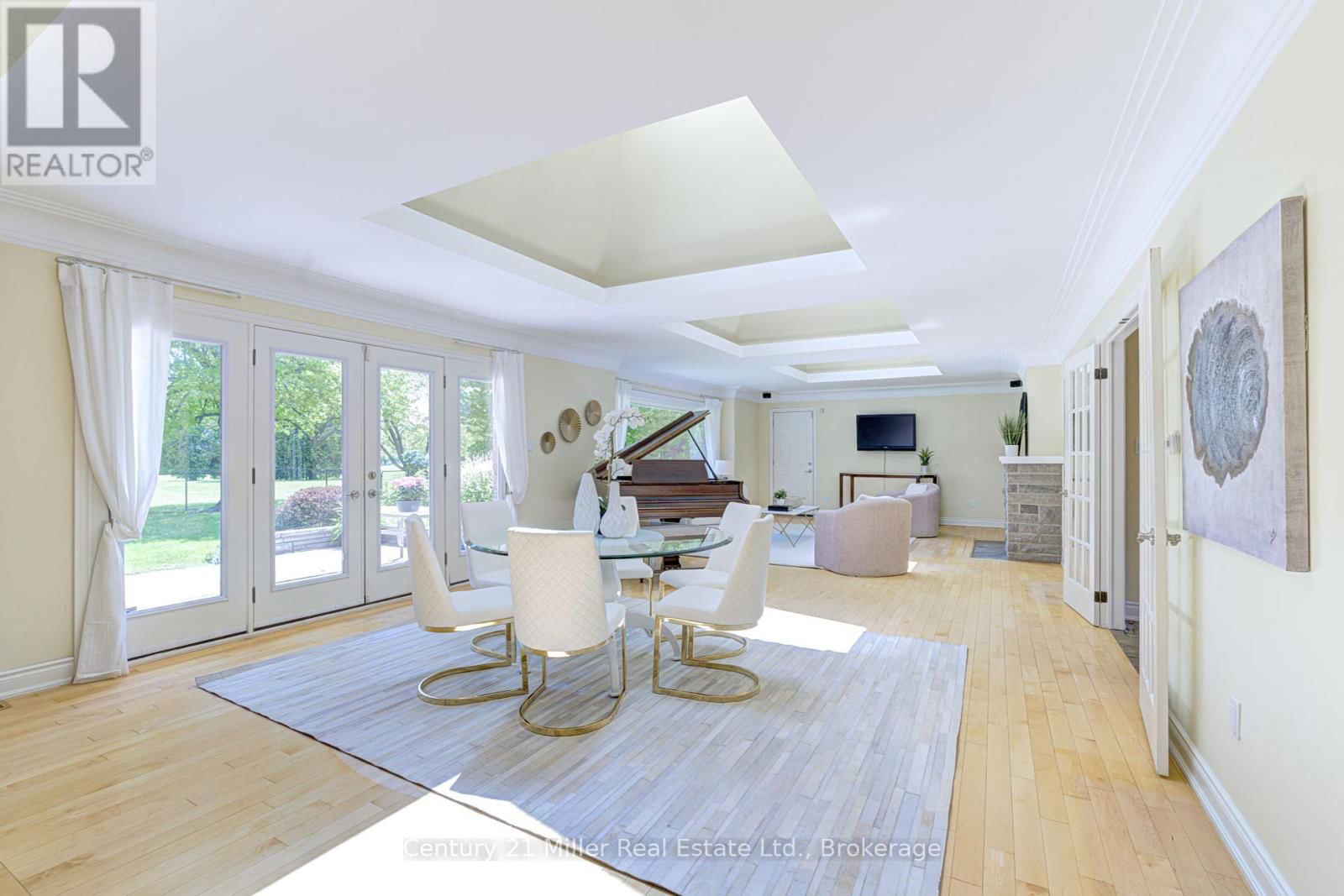 456 TOWNSEND AVENUE Image 12