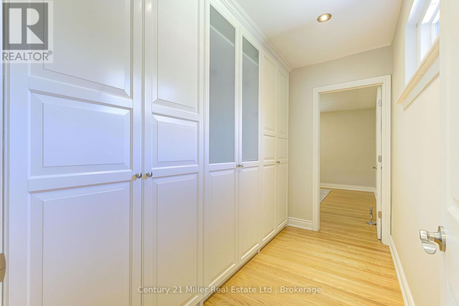 456 TOWNSEND AVENUE Image 22