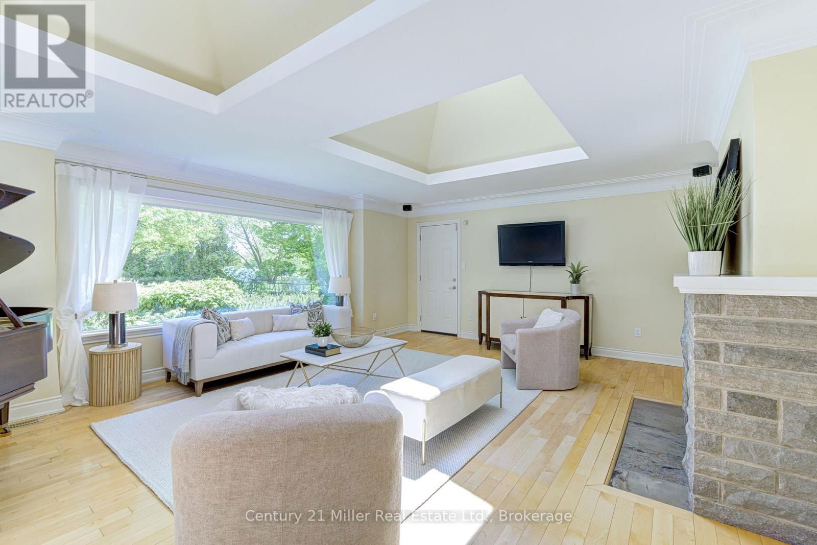 456 TOWNSEND AVENUE Image 6