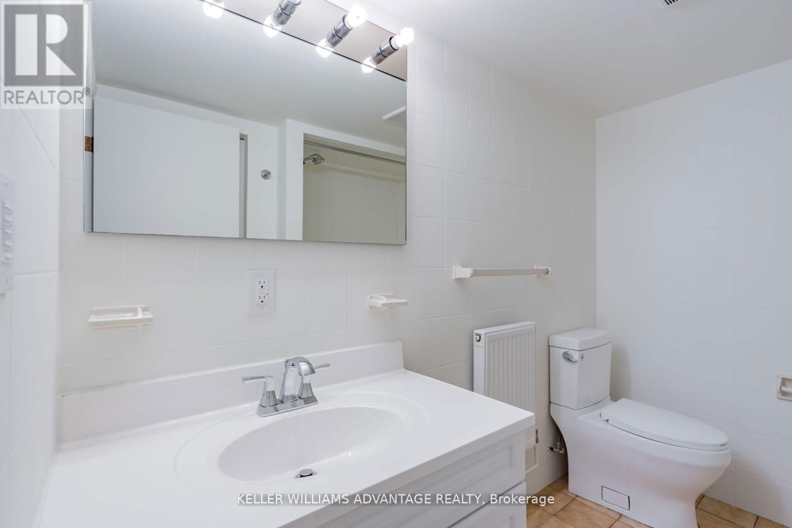 Lower - 180 LANSDOWNE AVENUE Image 10