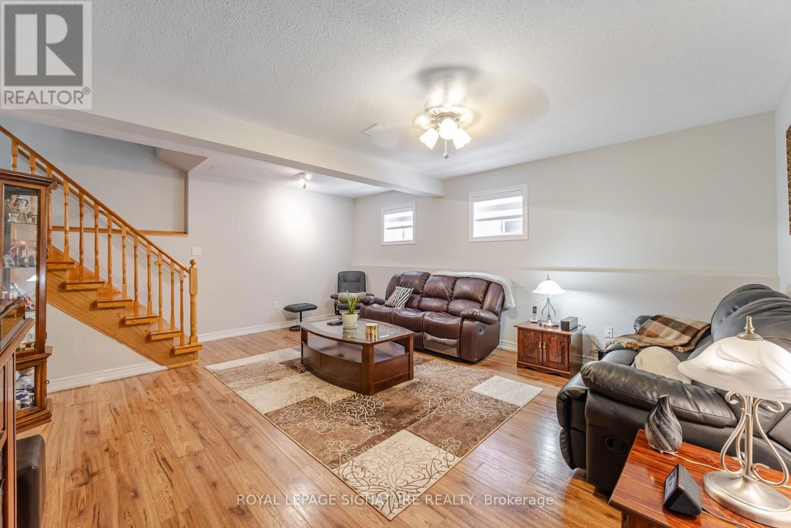 206 VAN SCOTT DRIVE Image 34