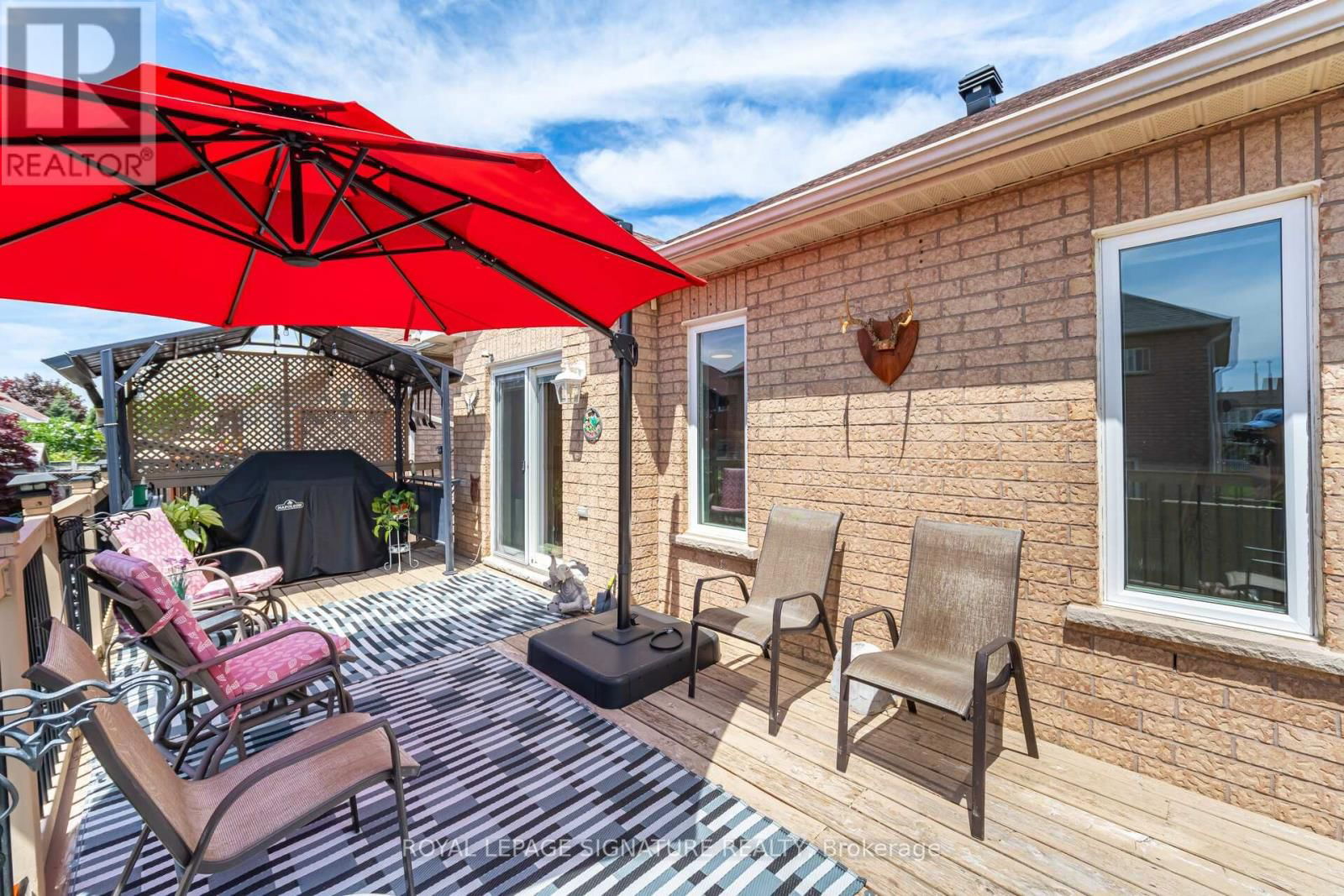 206 VAN SCOTT DRIVE Image 46