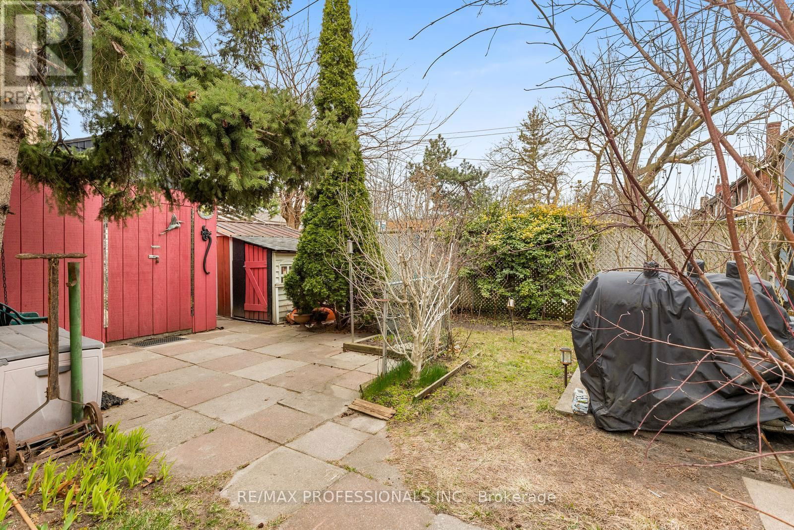 857 WINDERMERE AVENUE Image 12
