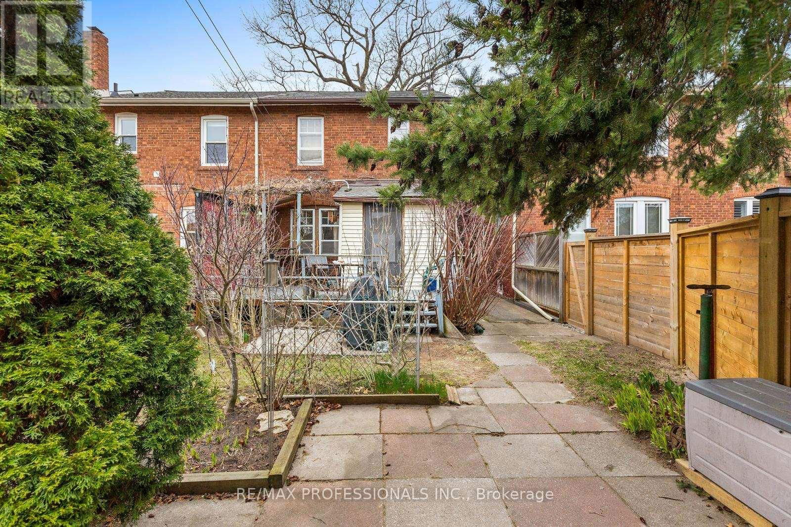 857 WINDERMERE AVENUE Image 13