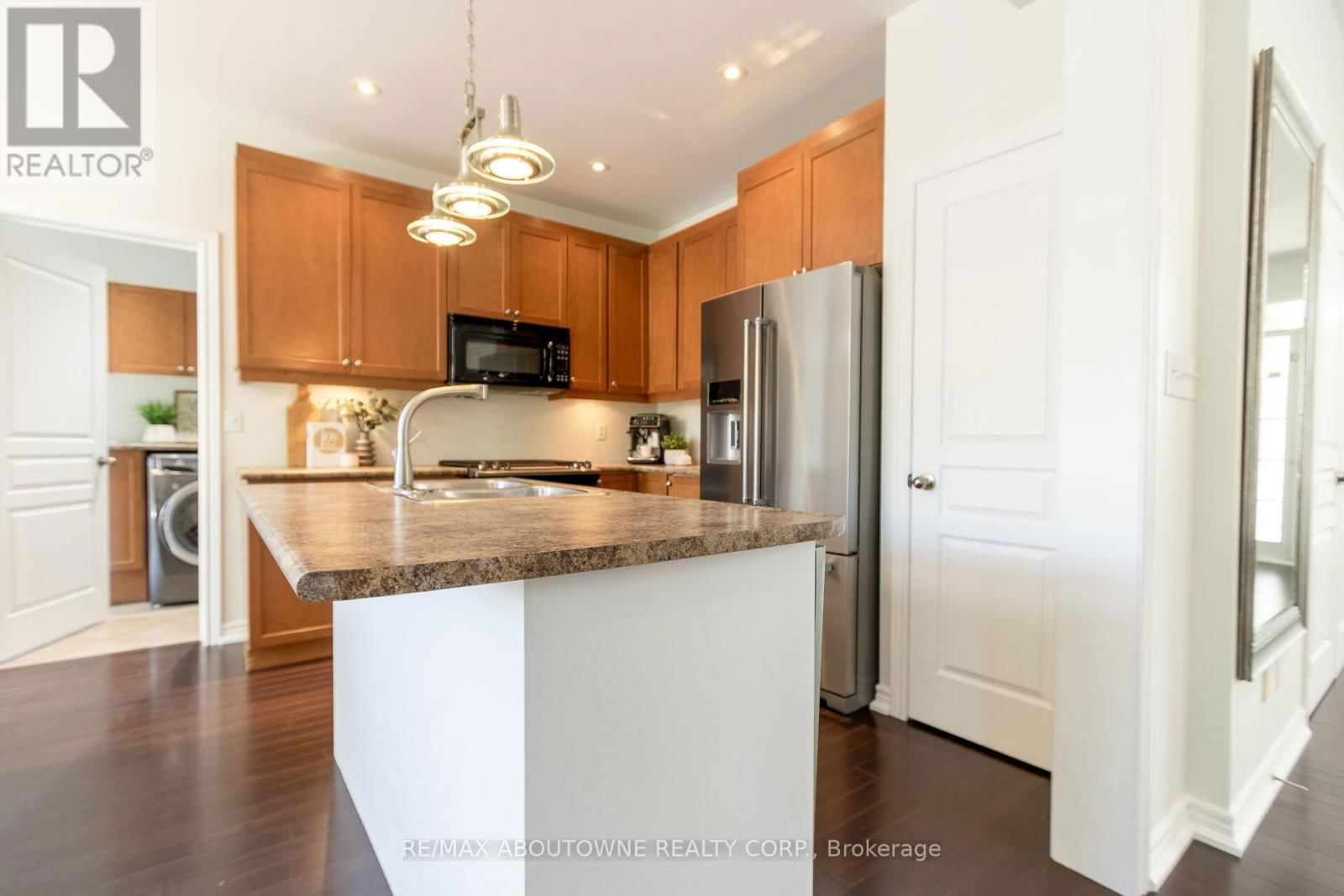 2209 FALLING GREEN DRIVE Image 15