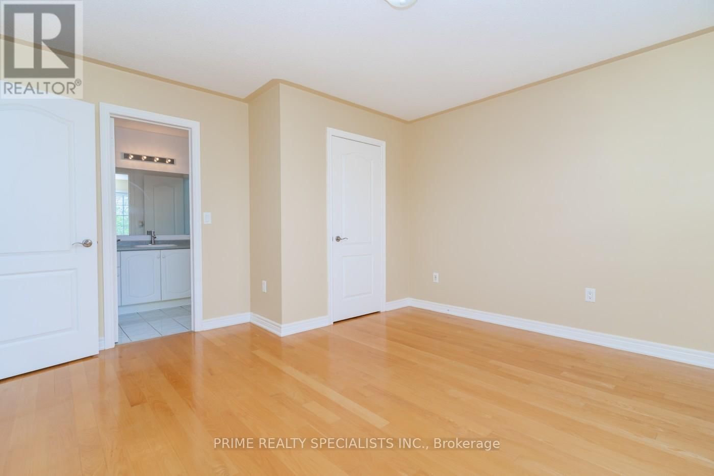 50 GALLUCCI CRESCENT Image 22