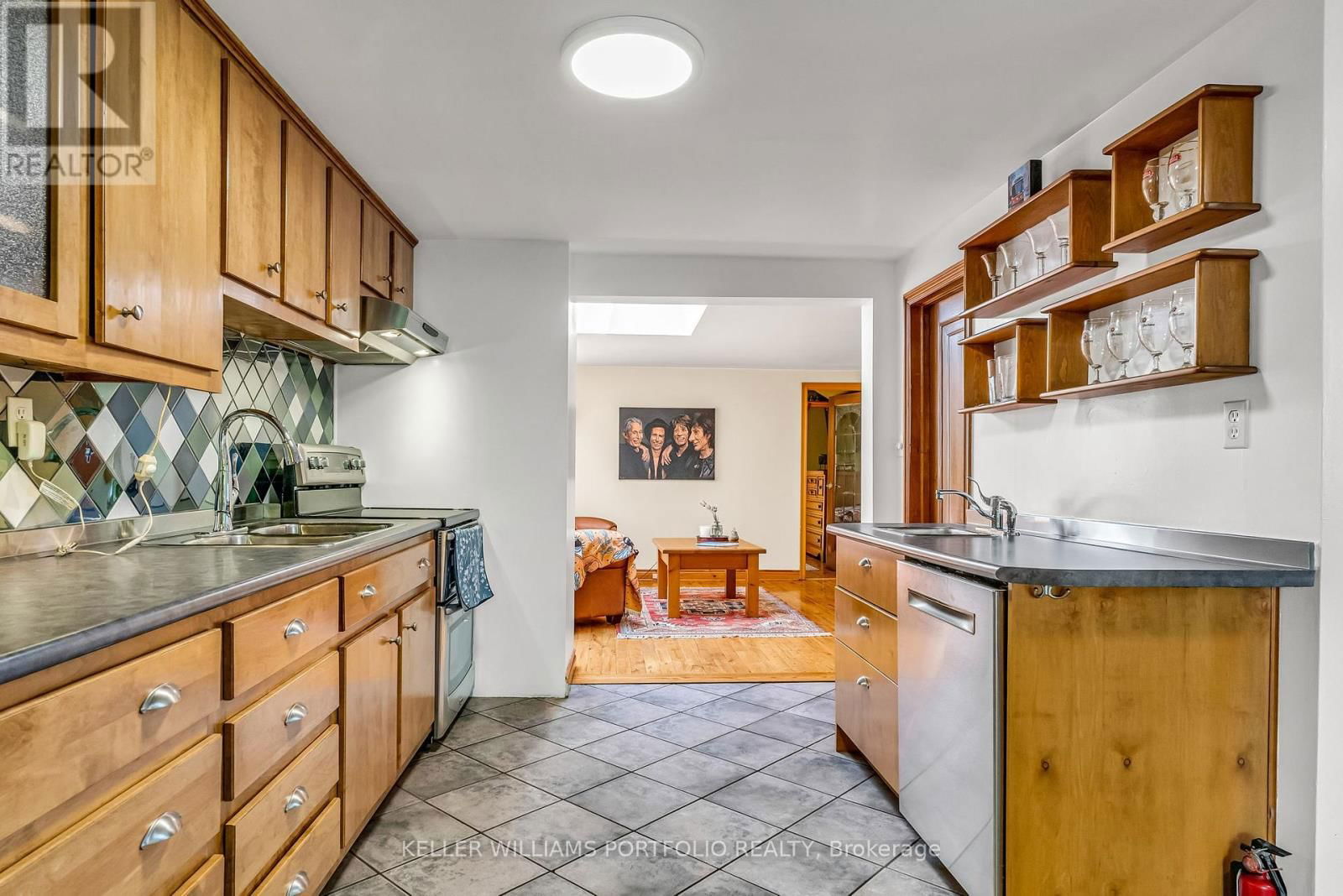 42 FORTY FIRST STREET Image 19