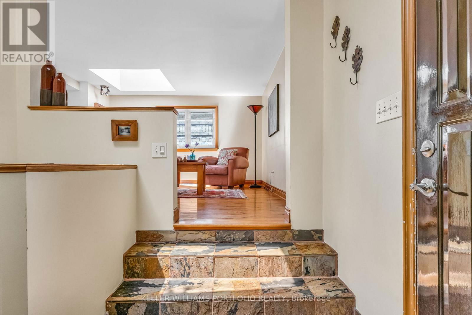 42 FORTY FIRST STREET Image 6