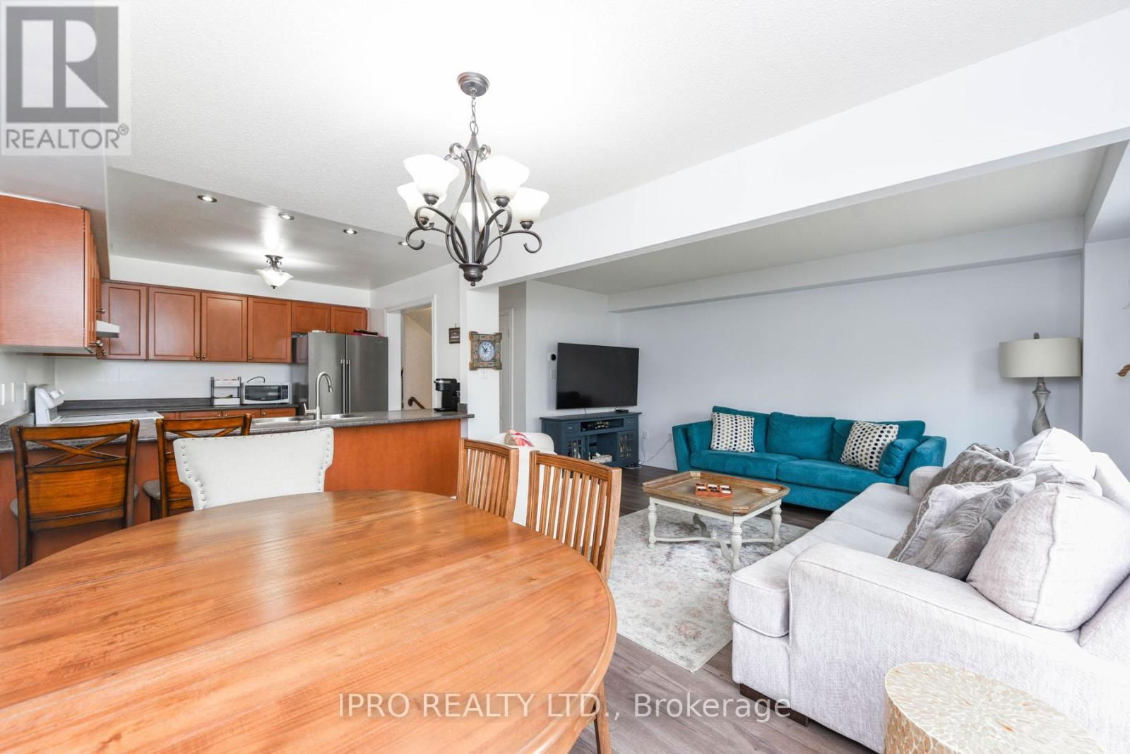 17 - 4055 FOREST RUN AVENUE Image 15