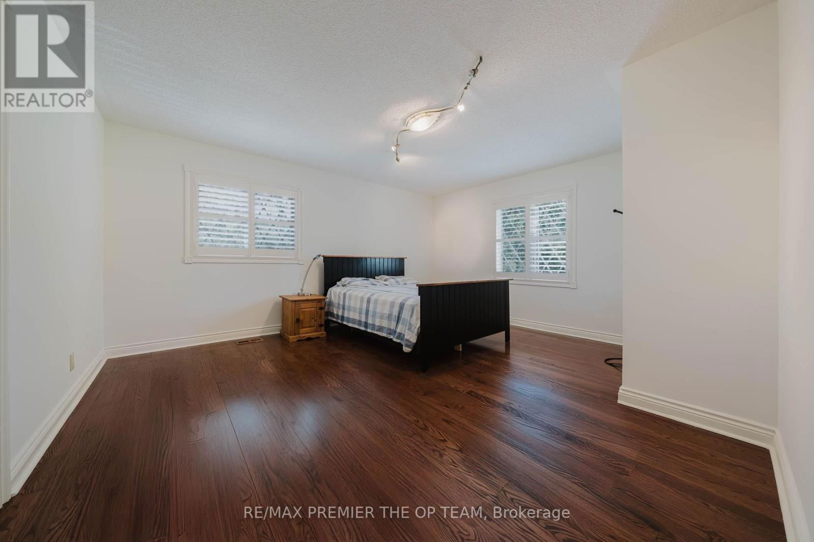 18 INGLEVIEW DRIVE Image 25