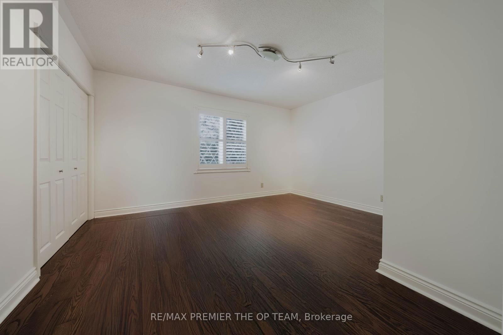 18 INGLEVIEW DRIVE Image 26