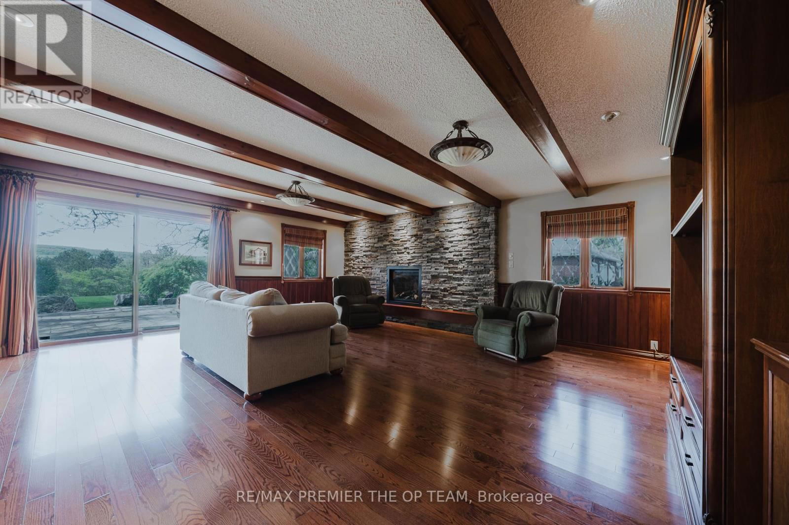 18 INGLEVIEW DRIVE Image 29
