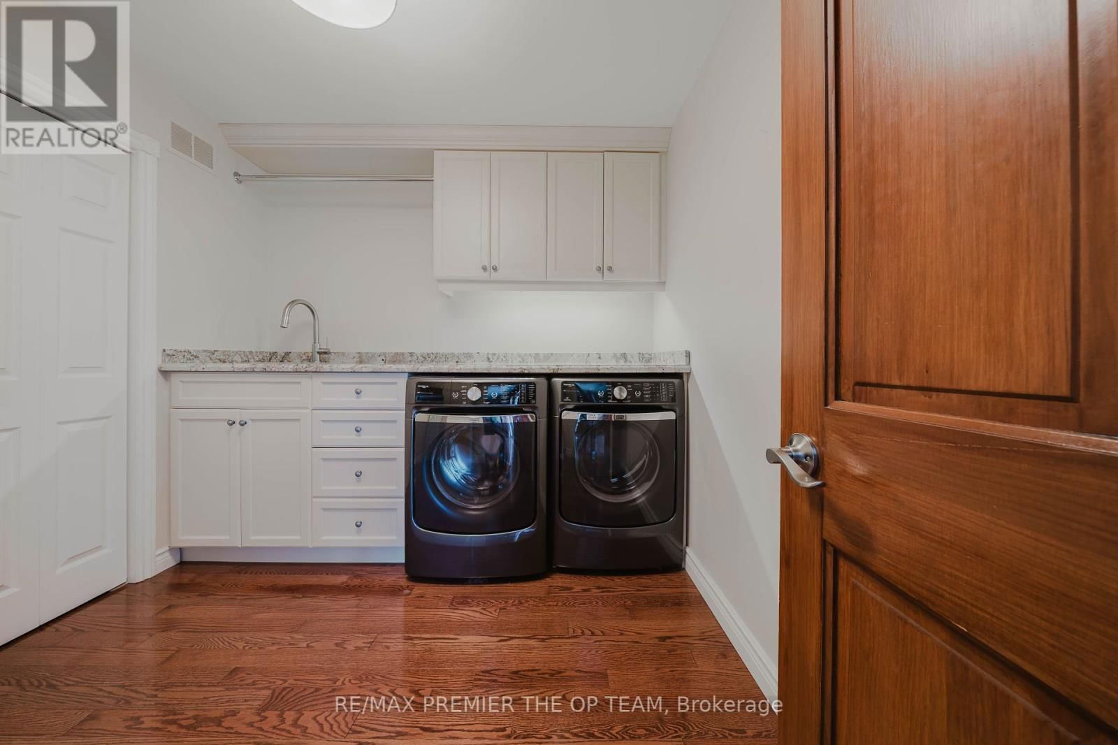 18 INGLEVIEW DRIVE Image 31