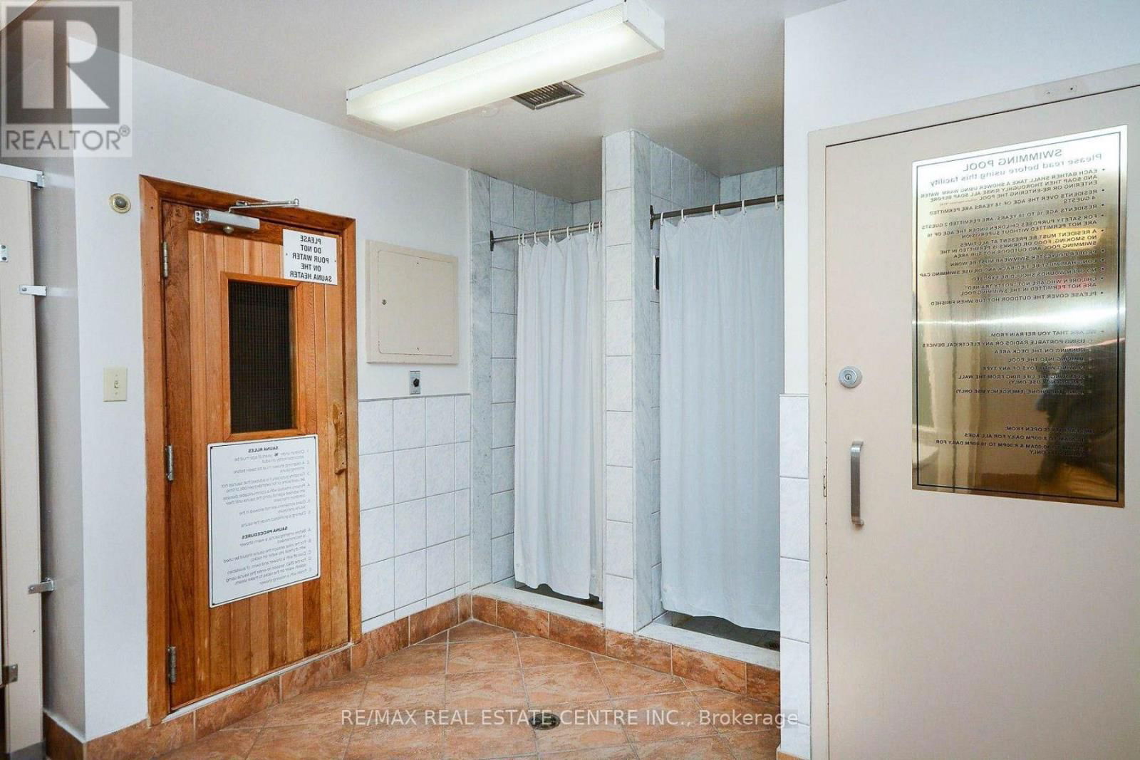 907 - 300 WEBB DRIVE Image 23