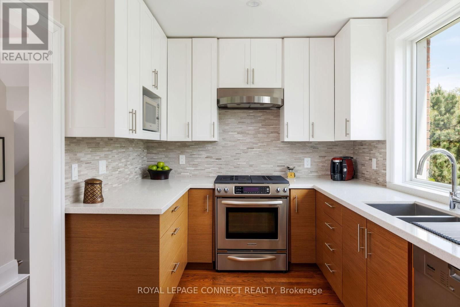 49 EVELYN AVENUE Image 13