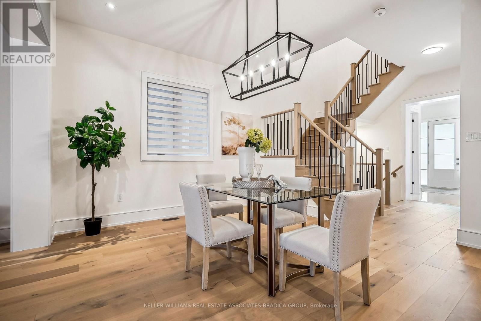46 BOULTON TRAIL Image 3