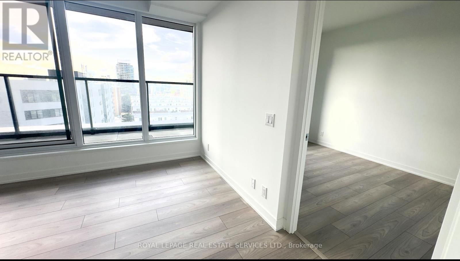 602 - 285 DUFFERIN STREET Image 10