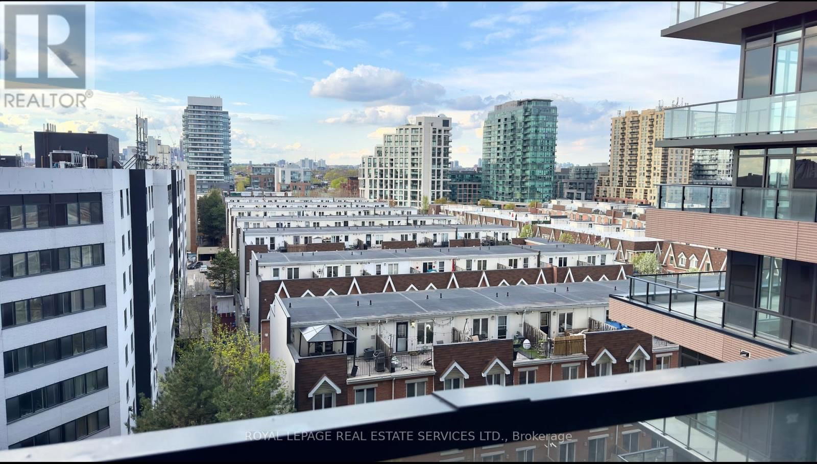 602 - 285 DUFFERIN STREET Image 11