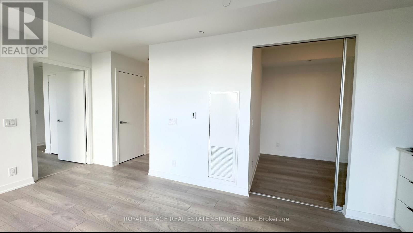 602 - 285 DUFFERIN STREET Image 3