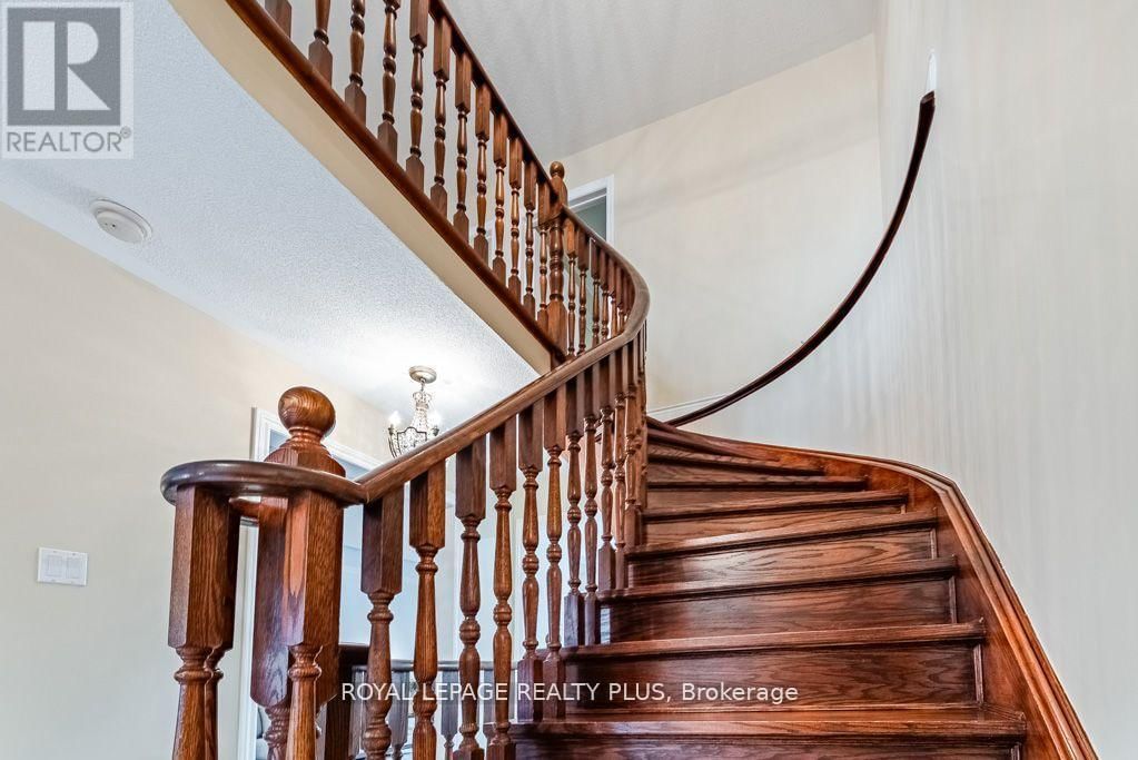 6792 GRACEFIELD DRIVE Image 19