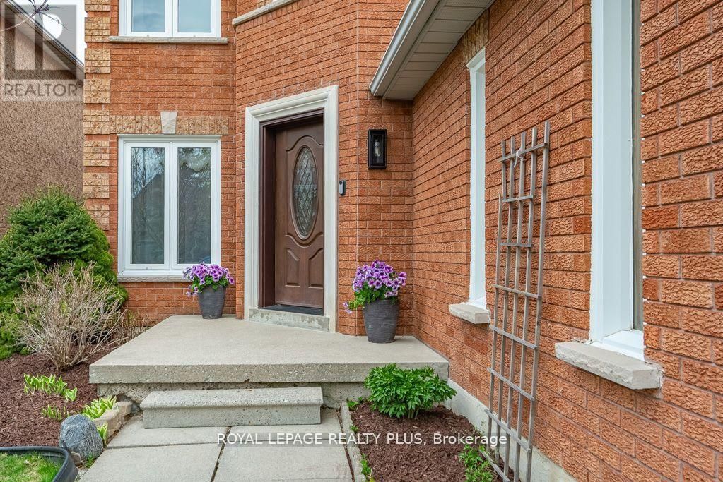 6792 GRACEFIELD DRIVE Image 3