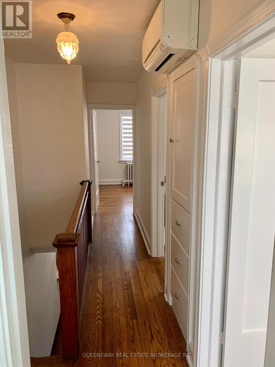 420 JANE STREET Image 21
