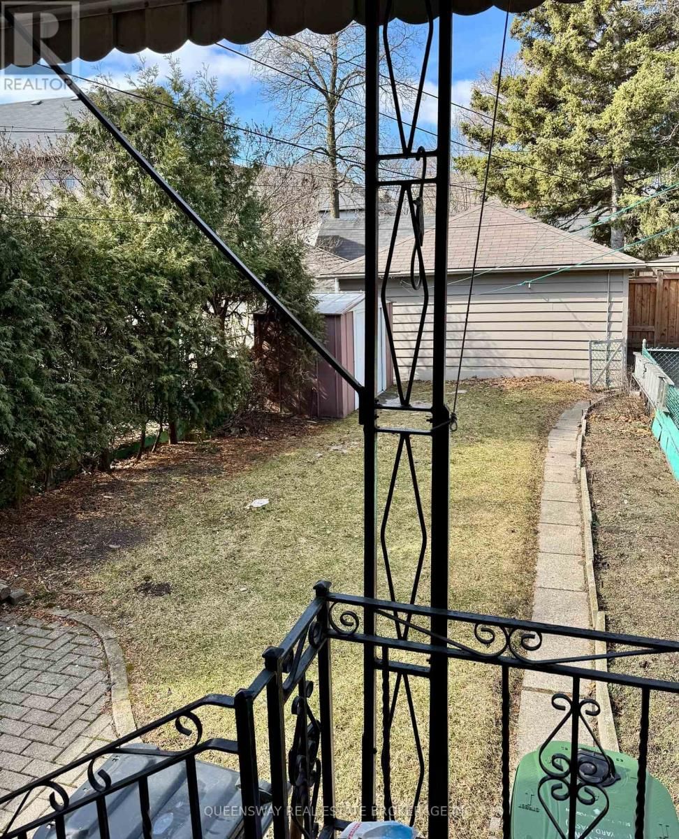 420 JANE STREET Image 27